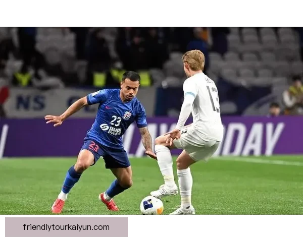 吴曦在本赛季表现稳健，逐渐展现出对球队的影响力与领导作用